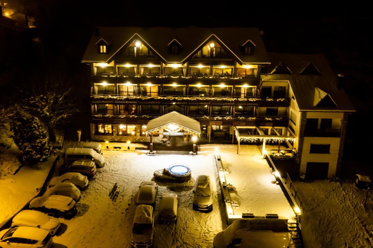 Hotel La Morera Valencia D'Aneu Buitenkant foto